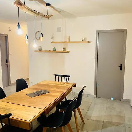 Apartmán Face A La Fleury (Aude)