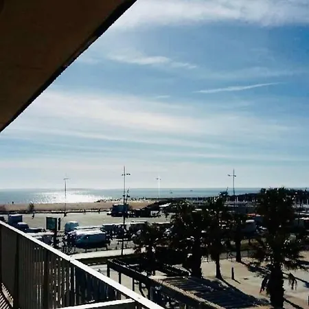 Face A La Διαμέρισμα *