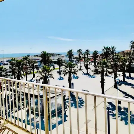 Face A La Διαμέρισμα Fleury (Aude)