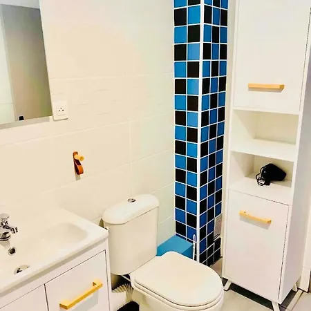 Διαμέρισμα Face A La *