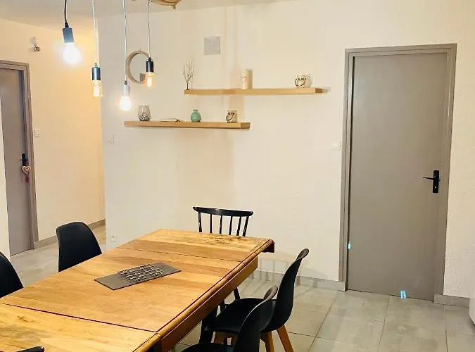 아파트 Face A La 플뢰리